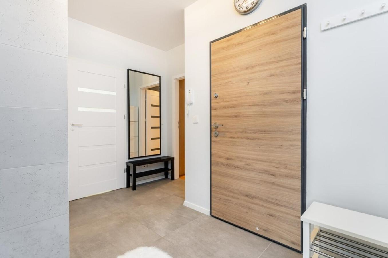 Modern 70M Apartment With Private Garden Metro Varsovia Exterior foto